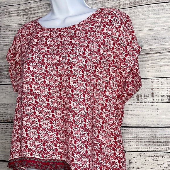 Wishful Park Red and White Flowy Top | Size Small - Picture 2 of 6